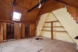 Photo 9- click for photo gallery